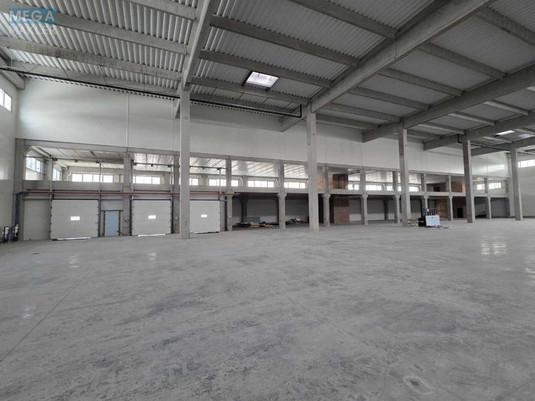 Оренда комерційної нерухомості, 6&nbsp;500&nbsp;кв.м, под склад, <a class="location-link" href="/kiev/" title="Недвижимость Київ">Київ</a>, <a class="location-link" href="/kiev/podolskij/" title="Недвижимость Подільський район">Подільський р-н</a>, Новоконстантиновская ул. (изображение 1)