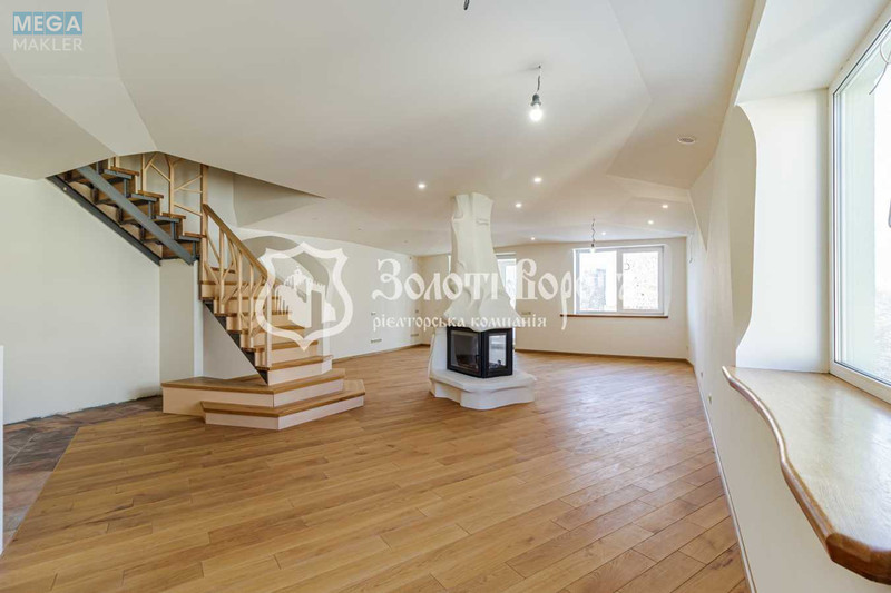 Продаж 3 кімнатної квартири (150,9/68/35), 7 пов. 8 пов. будинку, <a class="location-link" href="/kiev/" title="Недвижимость Київ">Київ</a>, <a class="location-link" href="/kiev/goloseevskij/" title="Недвижимость Голосіївський район">Голосіївський р-н</a>, Академіка Лебедєва вул., 1 (изображение 1)