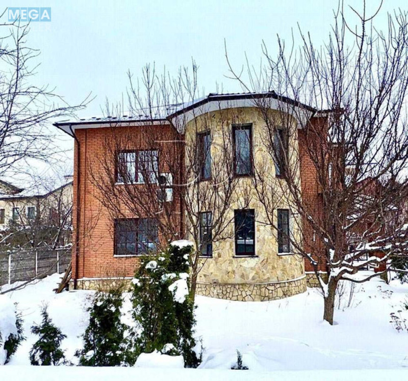 Продаж дома, 2&nbsp;поверху, 233&nbsp;кв.м, 5&nbsp;кімнат, ділянка 9&nbsp;соток, <a class="location-link" href="/kiev/" title="Недвижимость Київ">Київ</a>, <a class="location-link" href="/kiev/podolskij/" title="Недвижимость Подільський район">Подільський р-н</a>, Івана Виговського вул. (изображение 1)