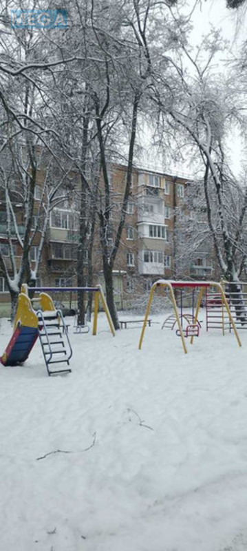 Продаж 2 кімнатної квартири (44/30/7), 1 пов. 5 пов. будинку, <a class="location-link" href="/kiev/" title="Недвижимость Київ">Київ</a>, <a class="location-link" href="/kiev/solomenskij/" title="Недвижимость Солом'янський район">Солом'янський р-н</a>, Героев Севастополя ул., 7а (изображение 1)