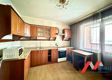 Продаж 1 кімнатної квартири (45/18/12), 9 пов. 18 пов. будинку