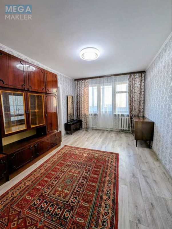 Оренда 2 кімнатної квартири, <a class="location-link" href="/kiev/" title="Недвижимость Київ">Київ</a>, <a class="location-link" href="/kiev/solomenskij/" title="Недвижимость Солом'янський район">Солом'янський р-н</a>, Героїв Севастополя вул., 32 (изображение 1)