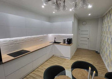 Продаж 3 кімнатної квартири (120/75/20), 11 пов. 15 пов. будинку