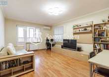 Продаж 2 кімнатної квартири (78/35,9/12,3), 8 пов. 14 пов. будинку