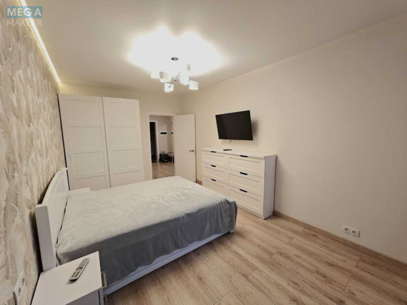 Оренда 1 кімнатної квартири, <a class="location-link" href="/kiev/" title="Недвижимость Київ">Київ</a>, <a class="location-link" href="/kiev/dneprovskij/" title="Недвижимость Дніпровський район">Дніпровський р-н</a>, Князя Романа Мстиславича ул., 28А (изображение 1)