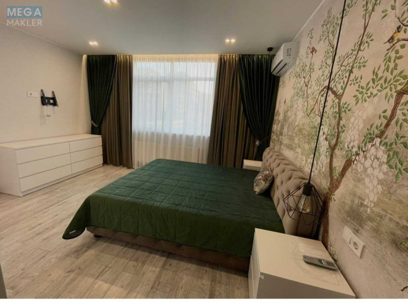 Оренда 2 кімнатної квартири, <a class="location-link" href="/kiev/" title="Недвижимость Київ">Київ</a>, <a class="location-link" href="/kiev/podolskij/" title="Недвижимость Подільський район">Подільський р-н</a>, Европейского Союза просп., 41Г (изображение 1)