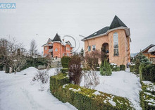 Продаж дома, 3&nbsp;поверху, 230&nbsp;кв.м, 6&nbsp;кімнат, ділянка 6&nbsp;соток