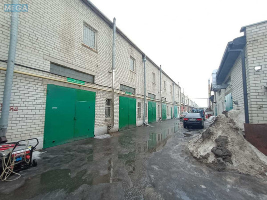 Оренда комерційної нерухомості, 57&nbsp;кв.м, под склад, <a class="location-link" href="/kiev/" title="Недвижимость Київ">Київ</a>, <a class="location-link" href="/kiev/desnyanskij/" title="Недвижимость Деснянський район">Деснянський р-н</a>, Радунська вул., 3 (изображение 1)