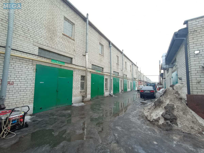 Оренда комерційної нерухомості, 57&nbsp;кв.м, под склад, <a class="location-link" href="/kiev/" title="Недвижимость Київ">Київ</a>, <a class="location-link" href="/kiev/desnyanskij/" title="Недвижимость Деснянський район">Деснянський р-н</a>, Радунська вул., 3 (изображение 1)