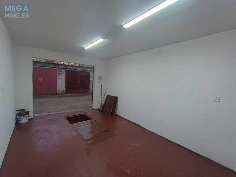 Продаж комерційної нерухомості, 40&nbsp;кв.м, <a class="location-link" href="/kiev/" title="Недвижимость Київ">Київ</a>, <a class="location-link" href="/kiev/desnyanskij/" title="Недвижимость Деснянський район">Деснянський р-н</a>, Крайня вул., 13 (изображение 1)