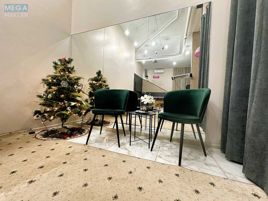 Оренда комерційної нерухомості, 50&nbsp;кв.м, <a class="location-link" href="/kiev/" title="Недвижимость Київ">Київ</a>, <a class="location-link" href="/kiev/goloseevskij/" title="Недвижимость Голосіївський район">Голосіївський р-н</a>, Практична вул., 8 (изображение 1)