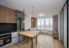 Продаж 1 кімнатної квартири (52/17/17), 13 пов. 23 пов. будинку