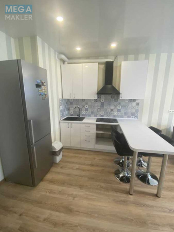 Оренда 1 кімнатної квартири, <a class="location-link" href="/kiev/" title="Недвижимость Київ">Київ</a>, <a class="location-link" href="/kiev/darnickij/" title="Недвижимость Дарницький район">Дарницький р-н</a>, Харківське шосе, 15а (изображение 1)