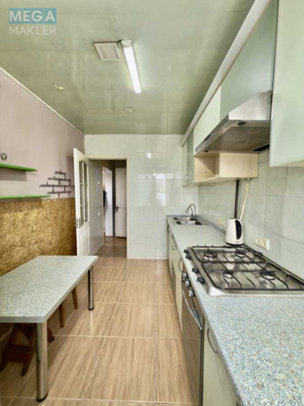 Продаж 3 кімнатної квартири (58/?/8), 9 пов. 9 пов. будинку, <a class="location-link" href="/dnepropetrovsk/" title="Недвижимость Дніпра">Дніпро</a>, Проспект Мануіловський, 75 (изображение 1)