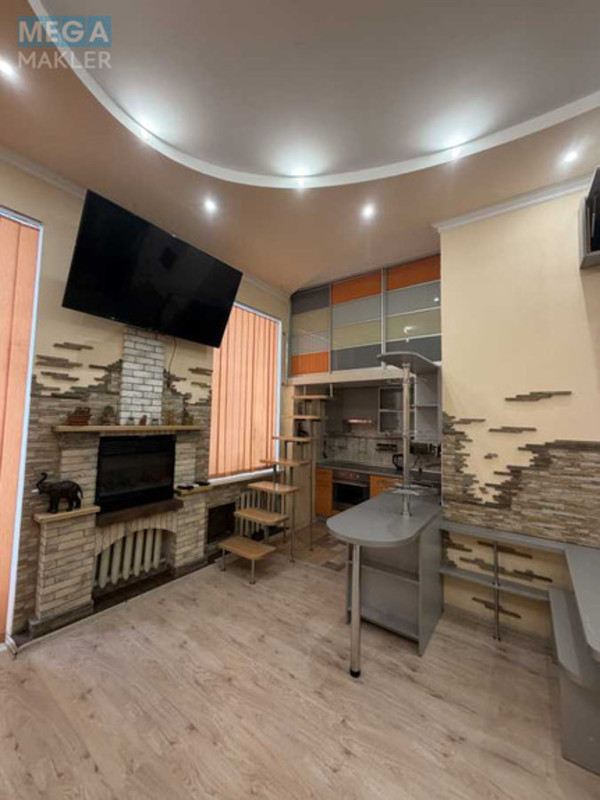 Оренда 2 кімнатної квартири, <a class="location-link" href="/kiev/" title="Недвижимость Київ">Київ</a>, <a class="location-link" href="/kiev/shevchenkovskij/" title="Недвижимость Шевченківський район">Шевченківський р-н</a>, Саксаганского ул., 147/5 (изображение 1)