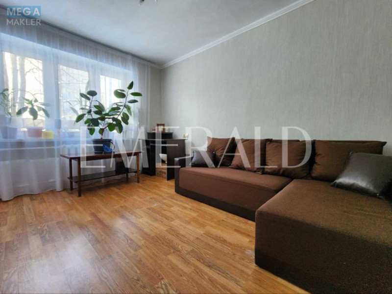 Продаж 1 кімнатної квартири (19/?/?), 3 пов. 5 пов. будинку, <a class="location-link" href="/kiev/" title="Недвижимость Київ">Київ</a>, <a class="location-link" href="/kiev/goloseevskij/" title="Недвижимость Голосіївський район">Голосіївський р-н</a>, Сеченова ул., 5 (изображение 1)