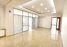 Оренда комерційної нерухомості, 452&nbsp;кв.м, под офис