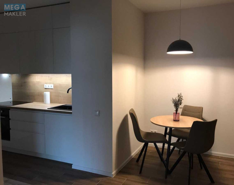 Оренда 2 кімнатної квартири, <a class="location-link" href="/kiev/" title="Недвижимость Київ">Київ</a>, <a class="location-link" href="/kiev/podolskij/" title="Недвижимость Подільський район">Подільський р-н</a>, Європейського Союзу просп. (изображение 1)