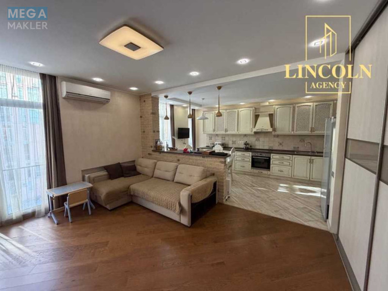 Продаж 3 кімнатної квартири (83/?/40), 4 пов. 8 пов. будинку, <a class="location-link" href="/kiev/" title="Недвижимость Київ">Київ</a>, <a class="location-link" href="/kiev/dneprovskij/" title="Недвижимость Дніпровський район">Дніпровський р-н</a>, Регенераторная ул., 4 (изображение 1)