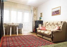 Продаж 1 кімнатної квартири (35/16/8), 5 пов. 16 пов. будинку