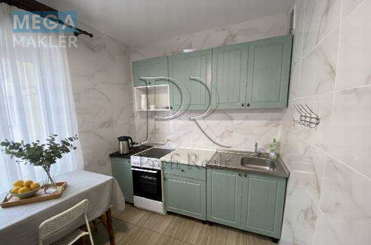 Продаж 3 кімнатної квартири (74/42/8), 5 пов. 13 пов. будинку, <a class="location-link" href="/kiev/" title="Недвижимость Київ">Київ</a>, <a class="location-link" href="/kiev/svyatoshinskij/" title="Недвижимость Святошинський район">Святошинський р-н</a>, Чорнобильська вулиця, 24/26 (изображение 1)