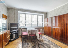 Продаж 3 кімнатної квартири (83/43,9/10,7), 3 пов. 9 пов. будинку