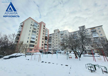 Продаж 3 кімнатної квартири (68/39/8), 8 пов. 9 пов. будинку