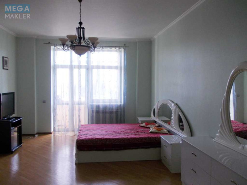 Оренда 1 кімнатної квартири, <a class="location-link" href="/kiev/" title="Недвижимость Київ">Київ</a>, <a class="location-link" href="/kiev/solomenskij/" title="Недвижимость Солом'янський район">Солом'янський р-н</a>, Народного Ополчення вул., 7 (изображение 1)