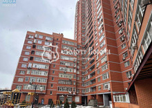 Продаж 1 кімнатної квартири (60,6/26,2/12,6), 5 пов. 34 пов. будинку