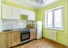 Продаж 2 кімнатної квартири (51,3/30,6/8), 3 пов. 10 пов. будинку