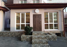 Продаж комерційної нерухомості, 57&nbsp;кв.м, под магазин