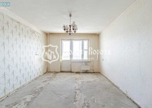 Продаж 1 кімнатної квартири (39/18/10), 9 пов. 10 пов. будинку