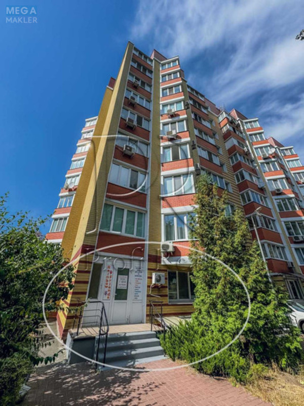 Продаж окремої будівлі/побудови, 150&nbsp;кв.м, <a class="location-link" href="/kiev/" title="Недвижимость Київ">Київ</a>, <a class="location-link" href="/kiev/shevchenkovskij/" title="Недвижимость Шевченківський район">Шевченківський р-н</a>, Салютна вул., 1Б (изображение 1)