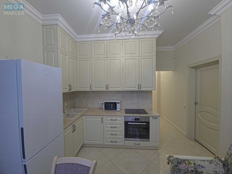 Оренда 1 кімнатної квартири, <a class="location-link" href="/kiev/" title="Недвижимость Київ">Київ</a>, <a class="location-link" href="/kiev/shevchenkovskij/" title="Недвижимость Шевченківський район">Шевченківський р-н</a>, Дмитриевская ул., 82 (изображение 1)