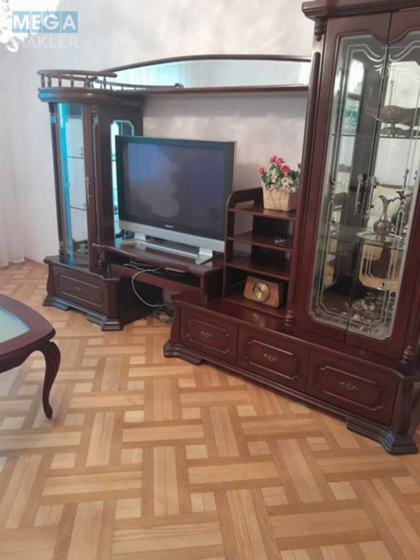 Оренда 3 кімнатної квартири, <a class="location-link" href="/kiev/" title="Недвижимость Київ">Київ</a>, <a class="location-link" href="/kiev/obolonskij/" title="Недвижимость Оболонський район">Оболонський р-н</a>, Маршала Тимошенка вул., 2М (изображение 1)