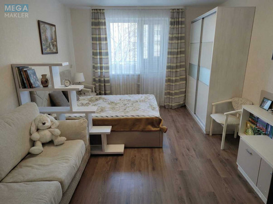 Продаж 1 кімнатної квартири (42,4/18/11), 11 пов. 16 пов. будинку, <a class="location-link" href="/kiev/" title="Недвижимость Київ">Київ</a>, <a class="location-link" href="/kiev/goloseevskij/" title="Недвижимость Голосіївський район">Голосіївський р-н</a>, Михайла Ломоносова вул., 46/1 (изображение 1)