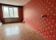 Продаж 3 кімнатної квартири (86,2/?/8), 4 пов. 9 пов. будинку