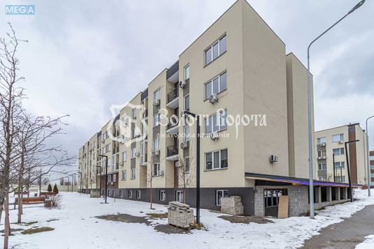 Продаж комерційної нерухомості, 44&nbsp;кв.м, под офис, <a class="location-link" href="/kiev/" title="Недвижимость Київ">Київ</a>, <a class="location-link" href="/kiev/solomenskij/" title="Недвижимость Солом'янський район">Солом'янський р-н</a>, Михайла Дерегуса вул., 44 (изображение 1)
