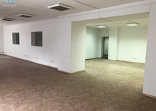 Оренда окремої будівлі/побудови, 700&nbsp;кв.м