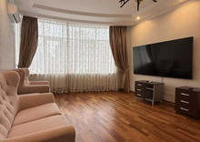 Продаж 3 кімнатної квартири (109,3/61/14,5), 8 пов. 12 пов. будинку