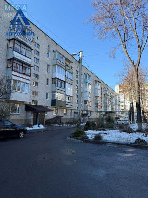 Продаж 1 кімнатної квартири (36,2/20/7,3), 3 пов. 5 пов. будинку, <a class="location-link" href="/lutsk/" title="Недвижимость Луцьк">Луцьк</a>, Кравчука, 12 (изображение 1)