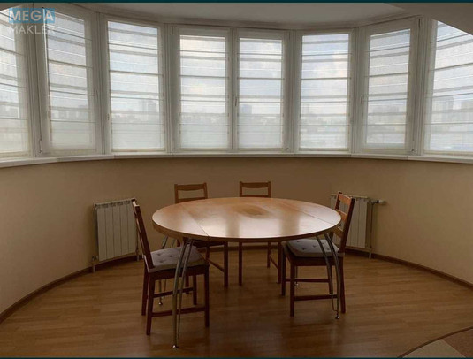 Продаж 3 кімнатної квартири (103/52/20), 4 пов. 20 пов. будинку, <a class="location-link" href="/kiev/" title="Недвижимость Київ">Київ</a>, <a class="location-link" href="/kiev/goloseevskij/" title="Недвижимость Голосіївський район">Голосіївський р-н</a>, Саперно-Слобідська вул., 10 (изображение 1)