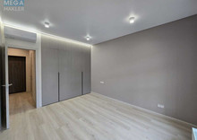 Продаж 2 кімнатної квартири (62/30/14), 7 пов. 10 пов. будинку