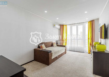 Продаж 1 кімнатної квартири (43,5/18/14,5), 9 пов. 10 пов. будинку