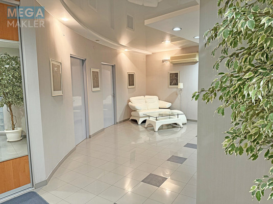 Продаж 6 кімнатної квартири (165/102/10,2), 14 пов. 16 пов. будинку, <a class="location-link" href="/kiev/" title="Недвижимость Київ">Київ</a>, <a class="location-link" href="/kiev/pecherskij/" title="Недвижимость Печерський район">Печерський р-н</a>, Верхогляда,2 ( <img src="https://megamakler.com.ua/metro/00ff00.gif" alt="" class="metro" /> м. Дружбы народов, 7 хвилин пішки ) (изображение 1)