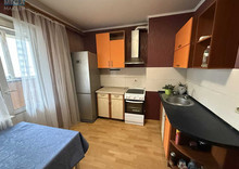 Продаж 1 кімнатної квартири (43/17/9), 18 пов. 20 пов. будинку