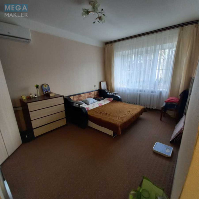 Оренда 1 кімнатної квартири, <a class="location-link" href="/kiev/" title="Недвижимость Київ">Київ</a>, <a class="location-link" href="/kiev/solomenskij/" title="Недвижимость Солом'янський район">Солом'янський р-н</a>, Ніжинська вул., 20 (изображение 1)