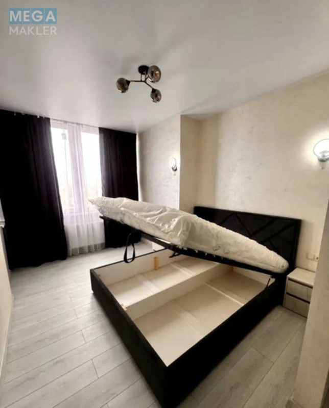 Продаж 1 кімнатної квартири (28,3/11,2/5), 6 пов. 20 пов. будинку, <a class="location-link" href="/kiev/" title="Недвижимость Київ">Київ</a>, <a class="location-link" href="/kiev/shevchenkovskij/" title="Недвижимость Шевченківський район">Шевченківський р-н</a>, Даниила Щербаковского ул., 52 (изображение 1)