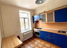 Продаж 2 кімнатної квартири (50/?/8), 3 пов. 3 пов. будинку