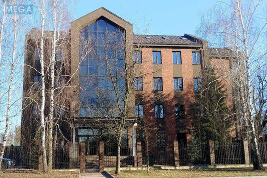 Оренда комерційної нерухомості, 226&nbsp;кв.м, под офис, <a class="location-link" href="/kiev/" title="Недвижимость Київ">Київ</a>, <a class="location-link" href="/kiev/solomenskij/" title="Недвижимость Солом'янський район">Солом'янський р-н</a>, Волынская ул., 67 (изображение 1)